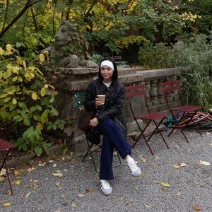 Meet your Posher, Lauren